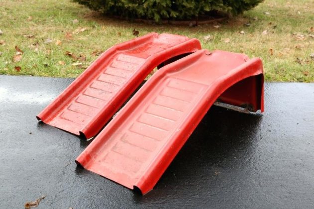 Metal Car Ramps An Out Of The Box Idea Apzo Media