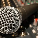 microphone-626618_1920