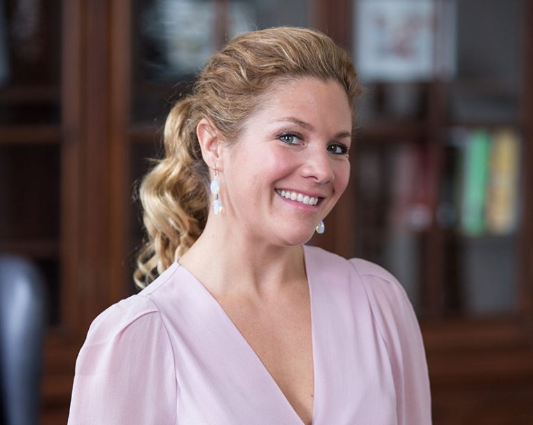 ? Sophie Grégoire Trudeau ★ Wife of Justin Trudeau, Covid-19 Positive