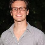 Jonathan Groff