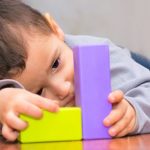 boy-playing-with-blocks-768