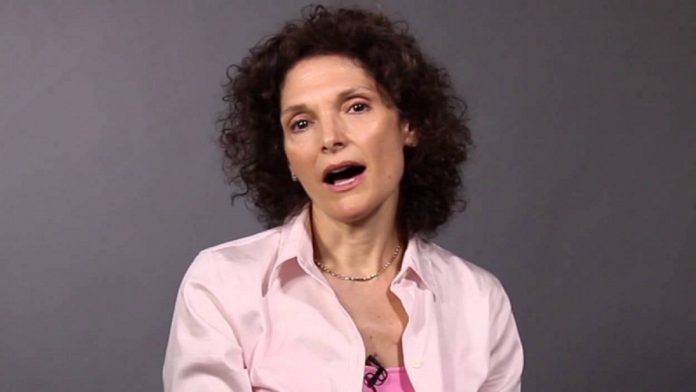 Mary Elizabeth Mastrantonio