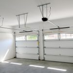 5 Signs It’s Time to Invest in a New Garage Door