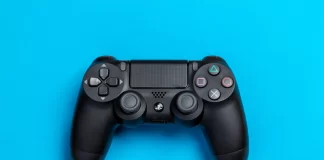 do PS4 controllers work on PS4 Pro
