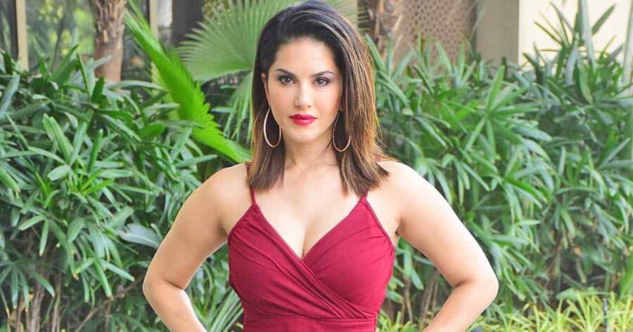 900px x 473px - Sunny Leone: Grateful That Bollywood Accepted Me With Open Arms
