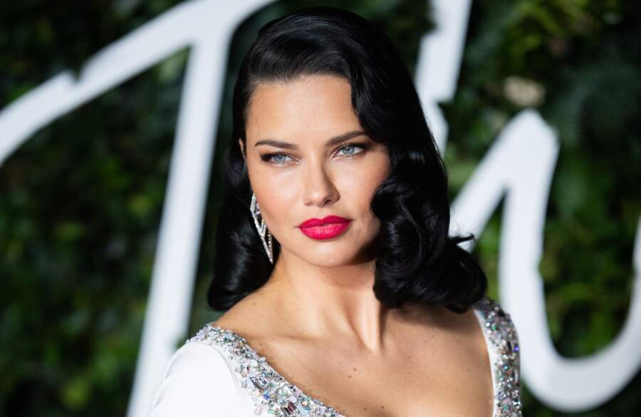 Adriana Lima Net Worth 2023 Career, Investments, Earnings