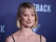 Mia Wasikowska