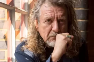 A Short Bio On Robert Plant