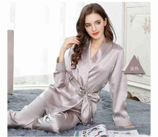 Women’s Robes in Women’s Silk Pajamas & Loungewear